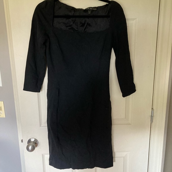 Black dress casual & chic - Picture 2 of 3